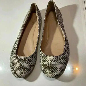 Mix No.6 slip-on flats size 6.5